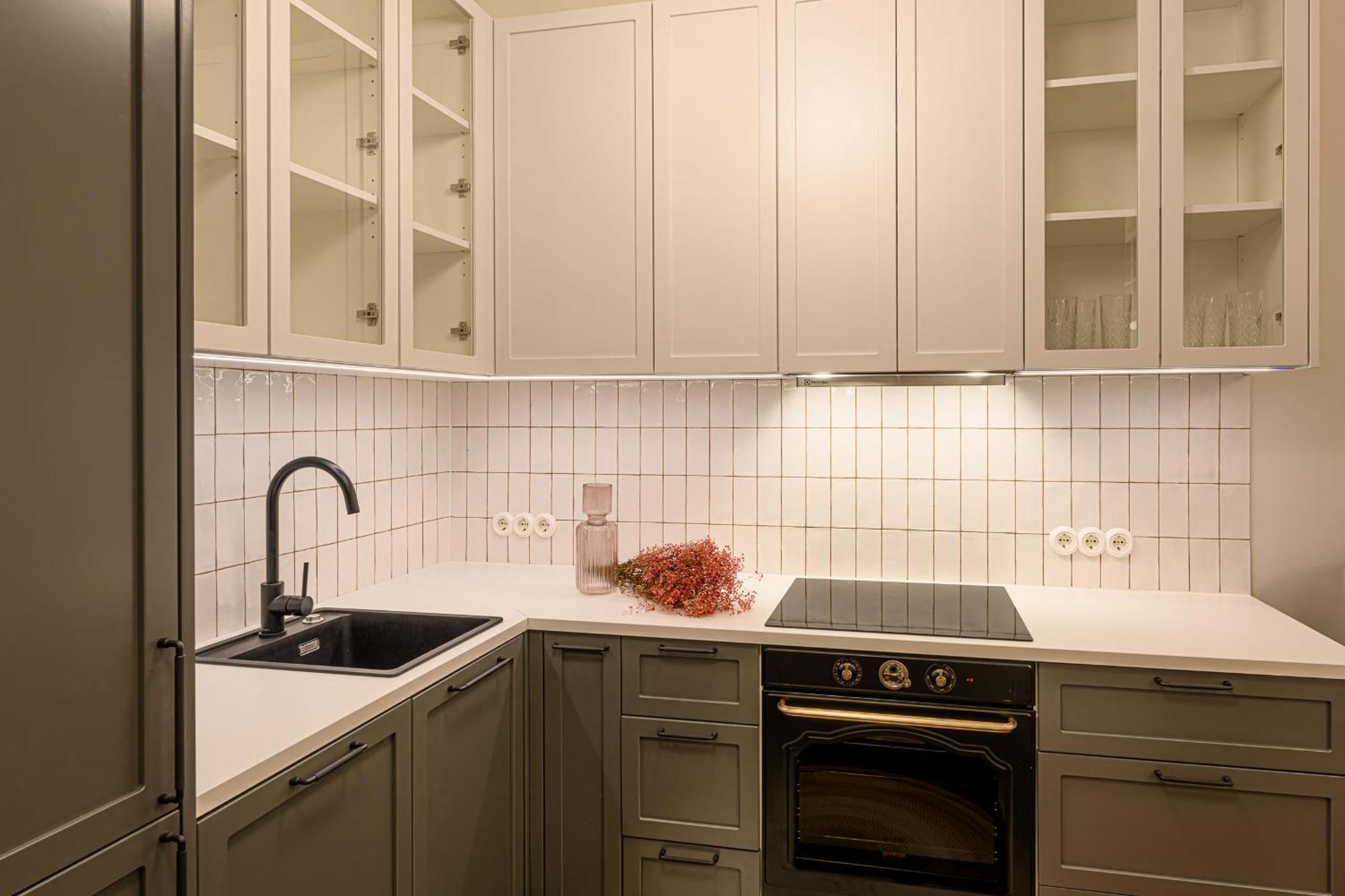 Grand Residents Apartment